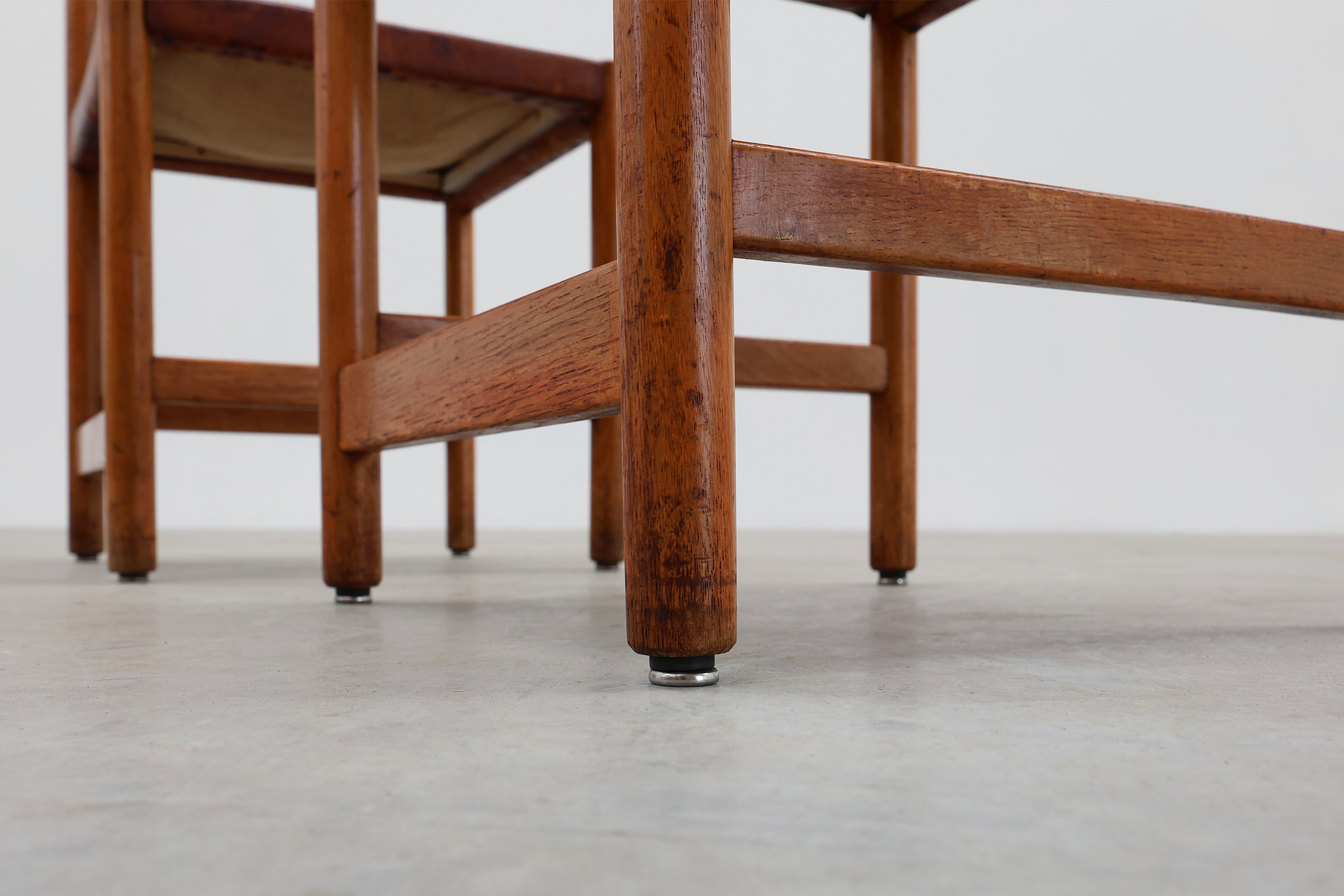 Pair of wood and leather Spanish chairs by Jordi Vilanova, ca. 1960thumbnail